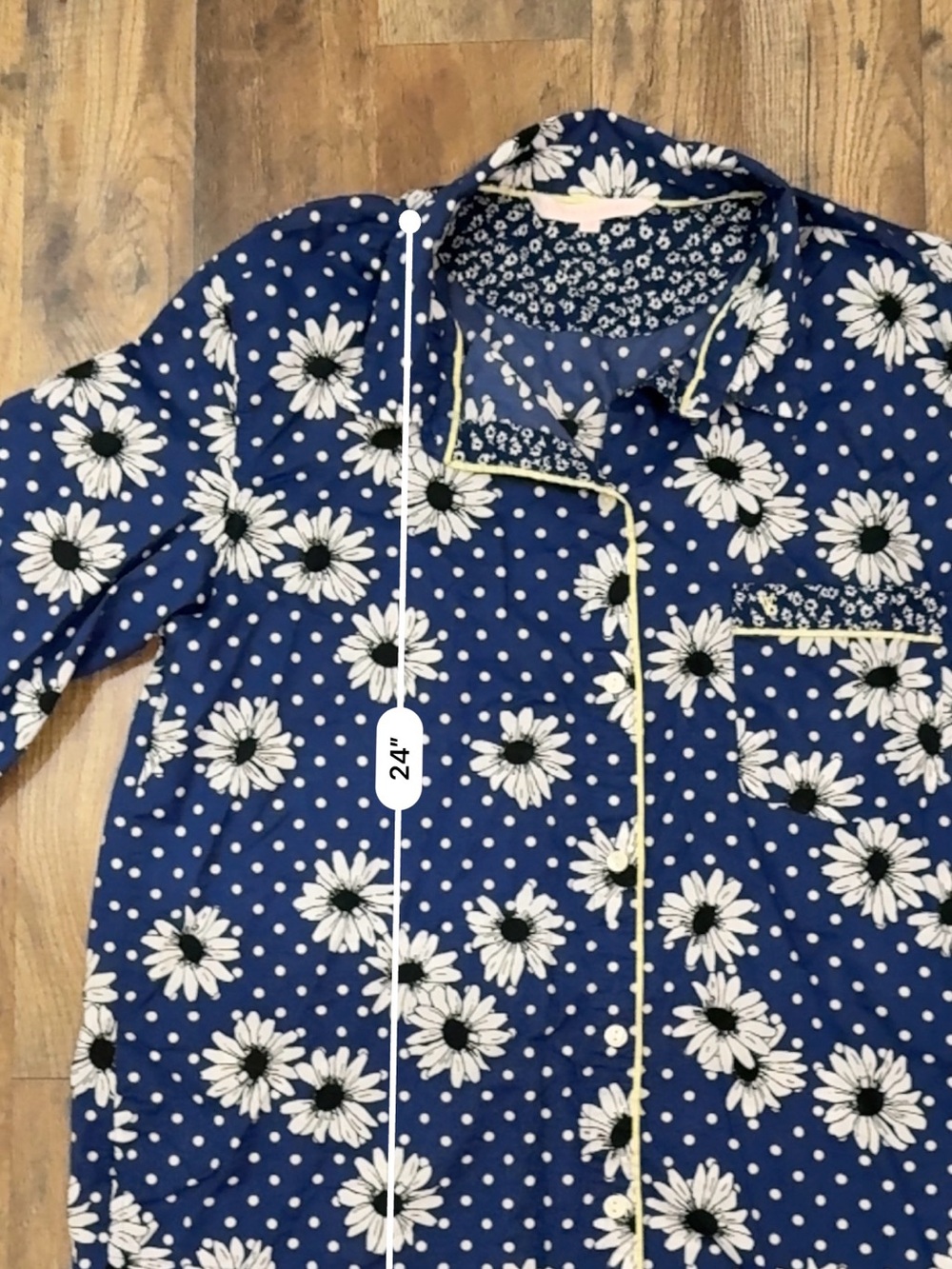 Victoria's Secret Mayfair Daisy Polka Dot Pajama Set - Picture 5 of 11